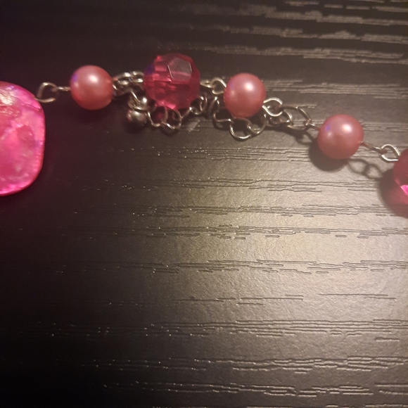 Necklace and earrings - Picture 4 of 4